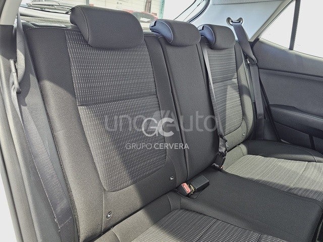 Stonic 1.0 T-GDi MHEV Drive 100 DCT