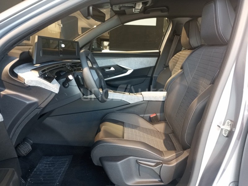 5008 Hybrid 136 Allure eDCS6