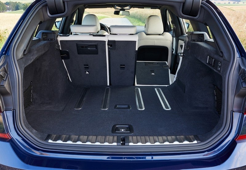 320dA Touring