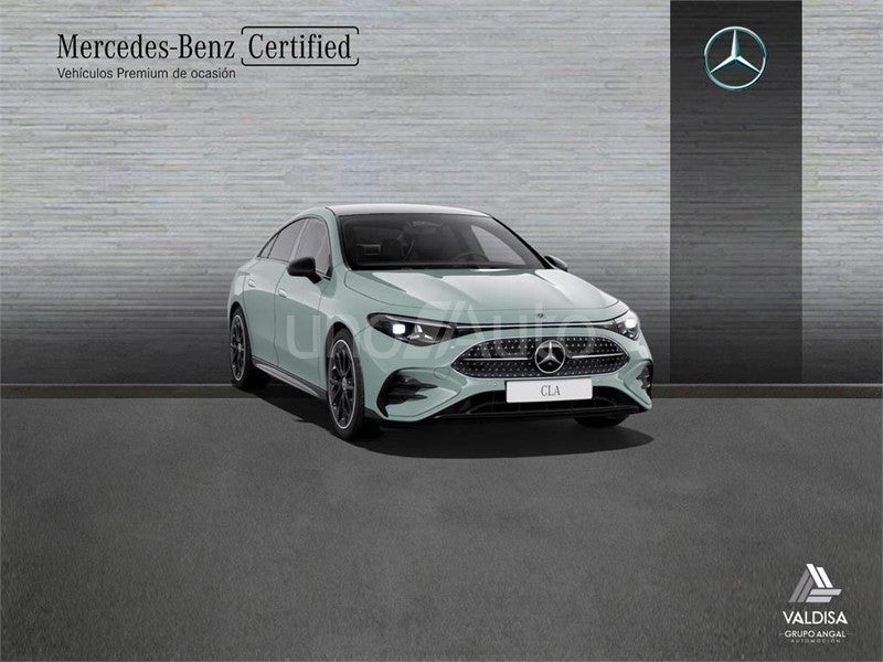 CLASE CLA 220 con tecnología híbrida