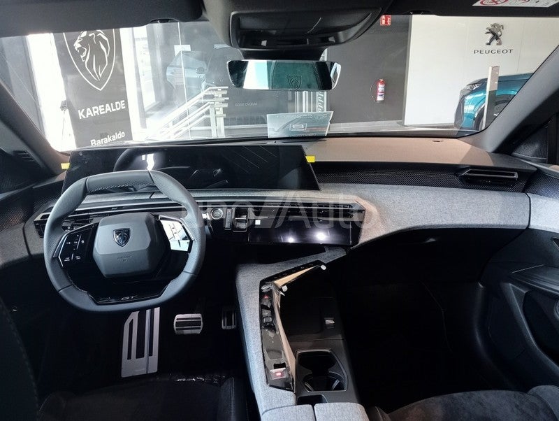 5008 Hybrid 136 GT eDCS6