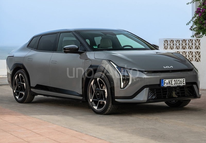 EV4 Fastback Earth Launch Edition Long Range