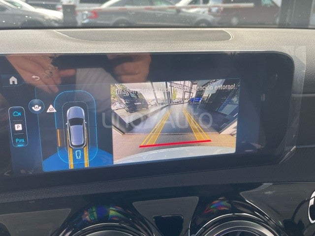 A 250e Progressive Line Advanced 8G-DCT