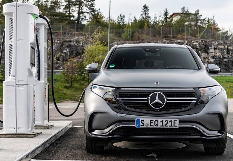 MERCEDES-BENZ EQC