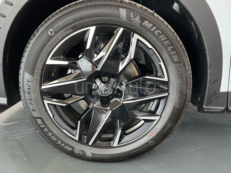 PEUGEOT 3008 1.2 107KW Allure eDCS6
