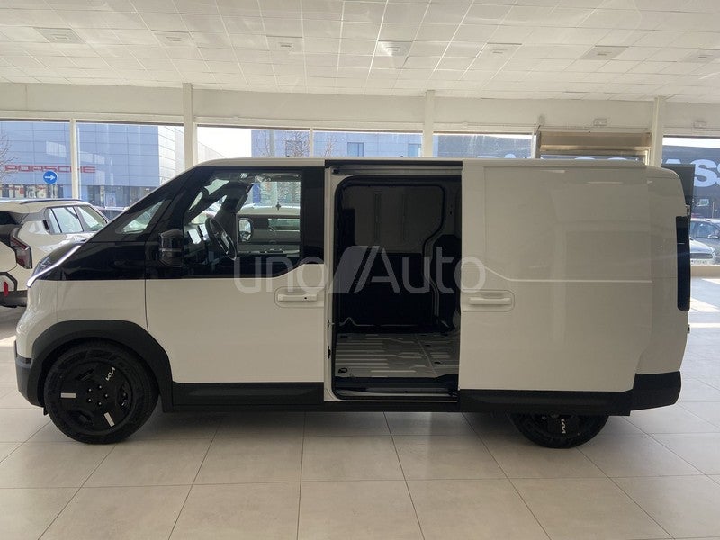 PV5 Passenger L2H1 Long Range Plus