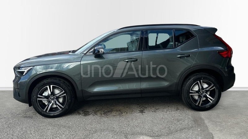 XC40 2.0 B3 MHEV PLUS DARK DCT 163 5P