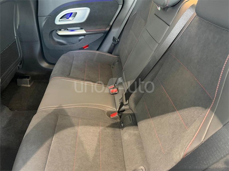 CLASE CLA 180 con tecnología híbrida