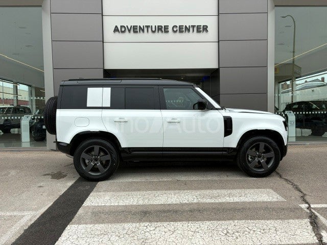 Defender 110 3.0D l6 MHEV X-Dynamic SE AWD Aut. 250