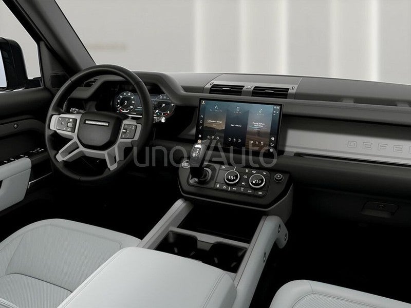 3.0D I6 250 X-Dyn SE 110 Auto 4WD MHEV