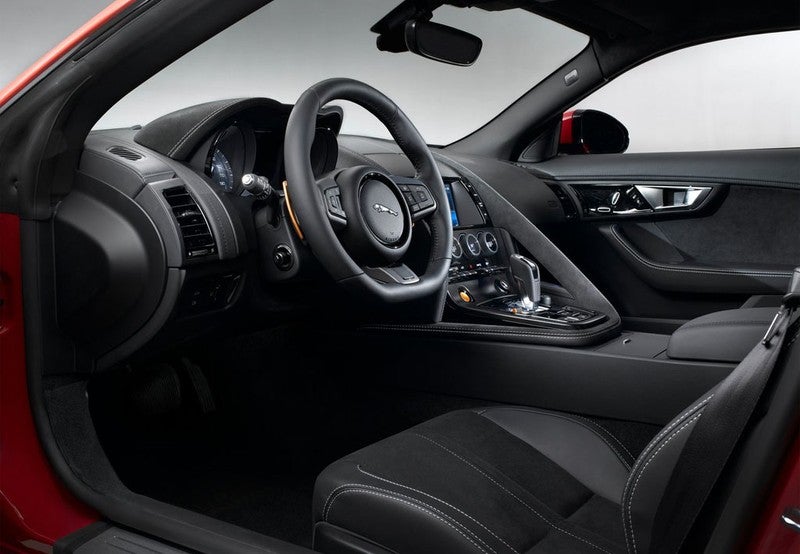 F-Type Convertible 2.0 I4 R-Dynamic Aut. 300