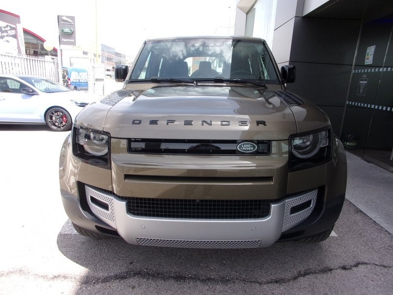 Defender 110 3.0D l6 MHEV SE AWD Aut. 250