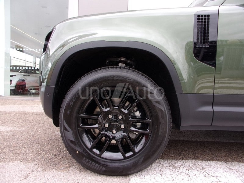 Defender 110 3.0D l6 MHEV S AWD Aut. 250