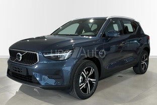 VOLVO XC40 2.0 B3 MHEV CORE DCT 163 5P
