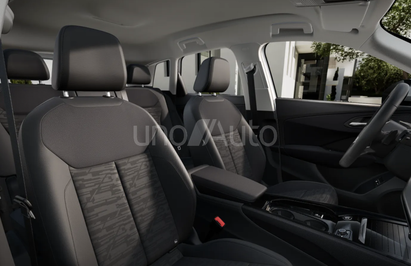 Q3 e-hybrid Business S tronic 200kW