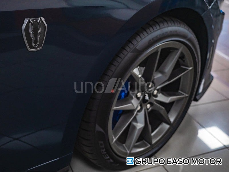 5.0 Ti-VCT V8 460CV  Dark Horse
