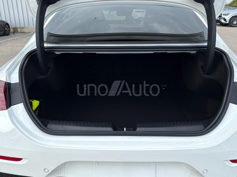 CLA Eléctrico 250+