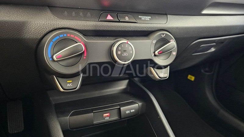 KIA Stonic 1.0 T-GDi 74kW (100CV) MHEV MT Concept