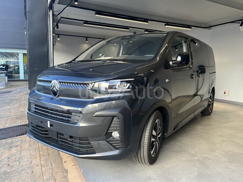 SpaceTourer BlueHDI M Plus EAT8 180