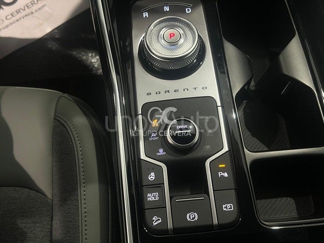 Sorento 1.6 T-GDi HEV Emotion 4x4