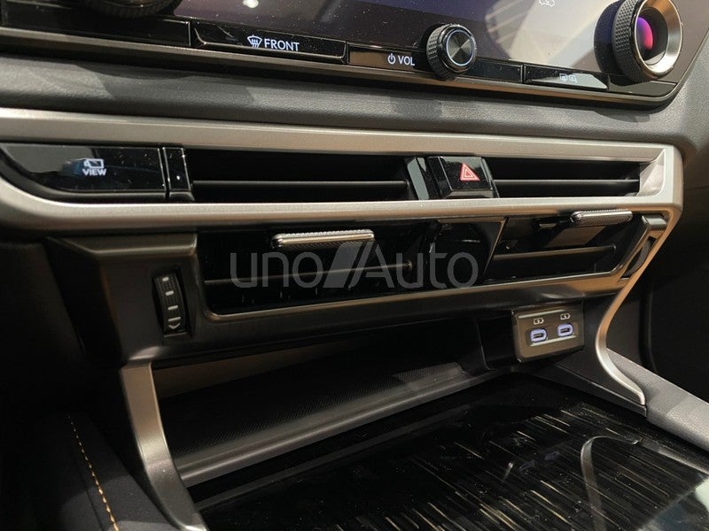 RX 450h+ Executive
