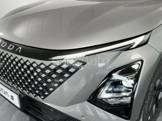 HEV Premium 1. TGDI 16kW (224CV)