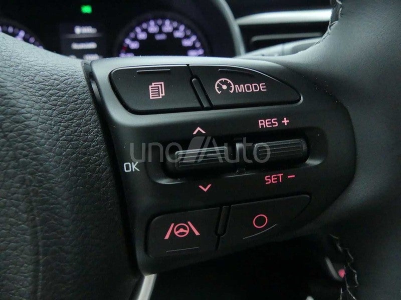 1.0 T-GDi 74kW (100CV) MHEV MT Drive