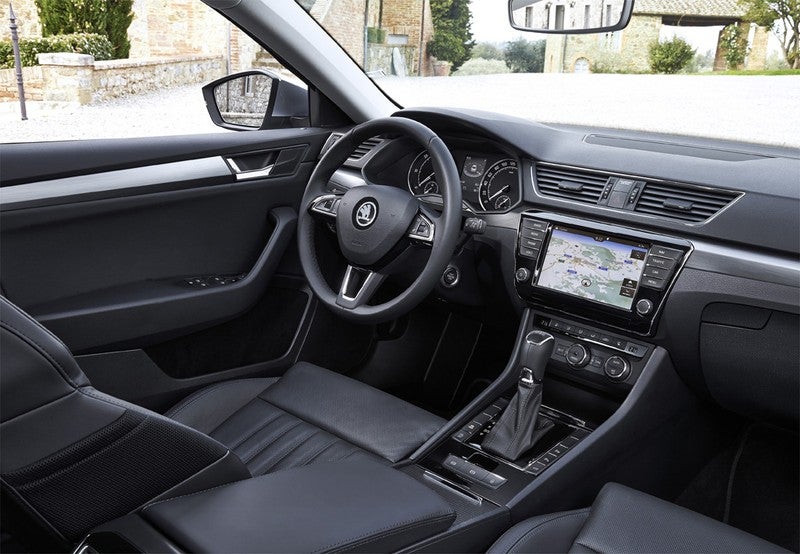 Superb 2.0TDI L&K 110kW