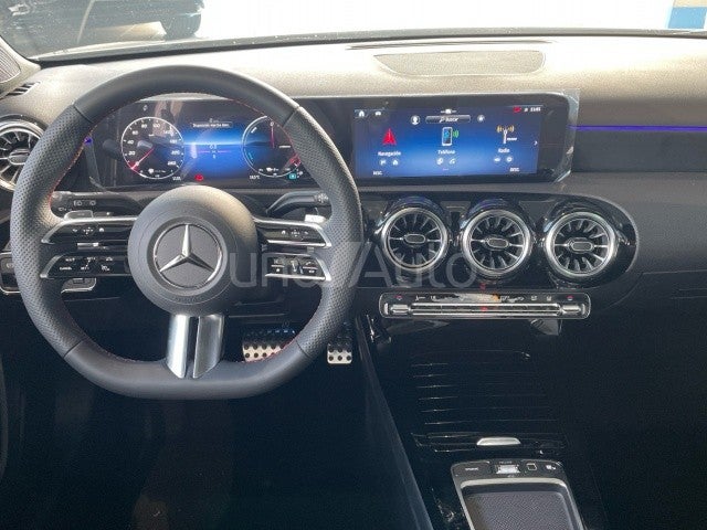 A 250e Progressive Line Advanced 8G-DCT