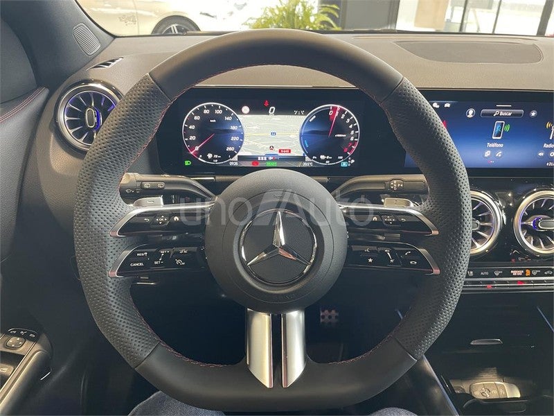 CLASE GLA 250 e con tecnología híbrida EQ
