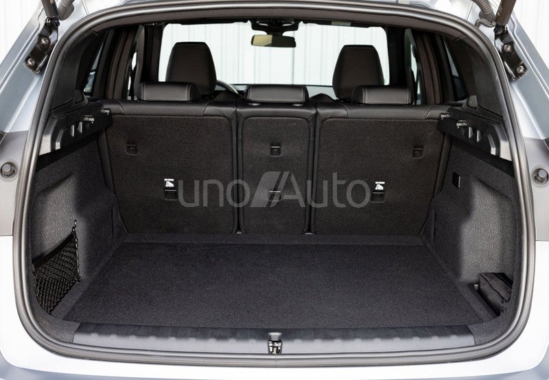 iX1 xDrive30A