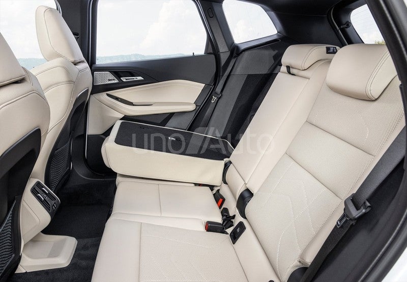 220iA Active Tourer 125kW Luxury Line