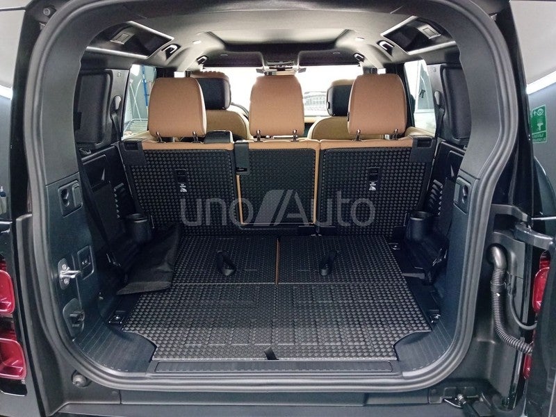3.0D I6 250 X-Dyn HSE 110 Auto 4WD MHEV