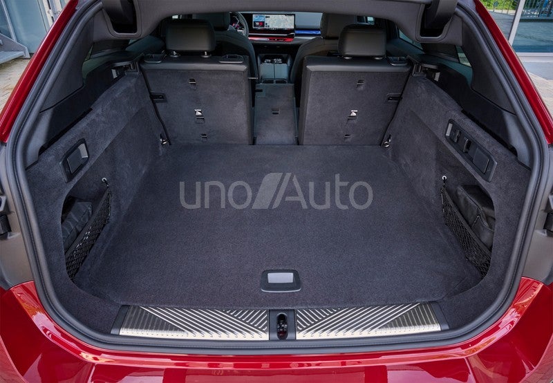 520iA Touring M Sport Pro