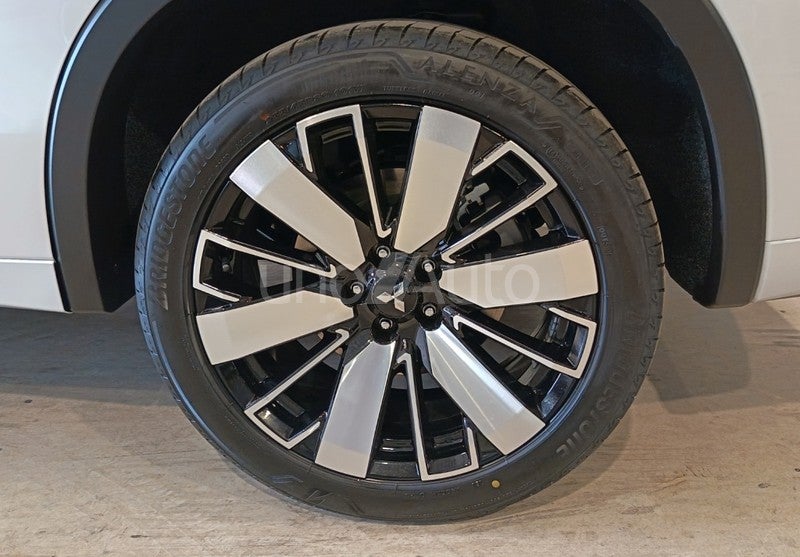 Outlander PHEV Motion 4WD