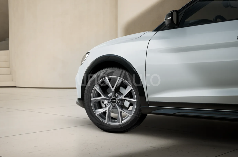 A1 Allstreet 30 TFSI Adrenalin 85kW
