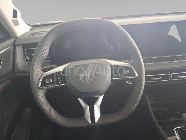 1.5T PLUG IN HYBRID LUXURY