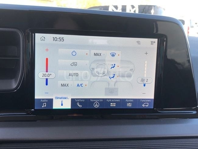 Tourneo Courier 1.0 Ecoboost Titanium