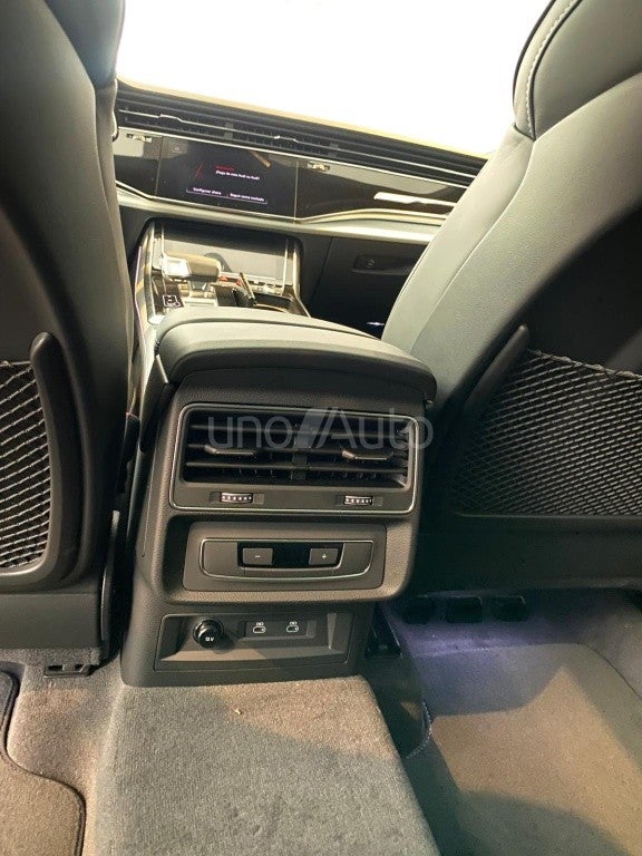 Q8 TFSIe Black line quattro tiptronic 290kW