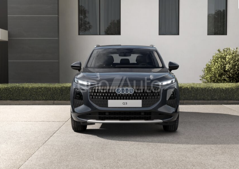 Q3 1.5 TFSI Business S tronic 110kW