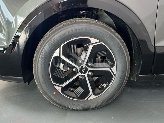 1.6 GDi HEV 101,5kW (138CV) Drive