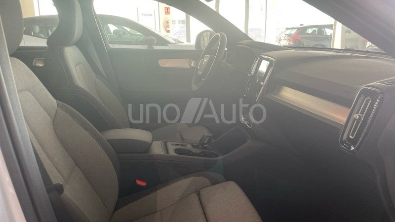 XC40 2.0 B3 MHEV PLUS DARK DCT 163 5P