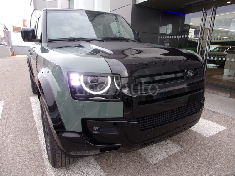 Defender 110 3.0D l6 MHEV Trophy Edition Keswick AWD Aut.