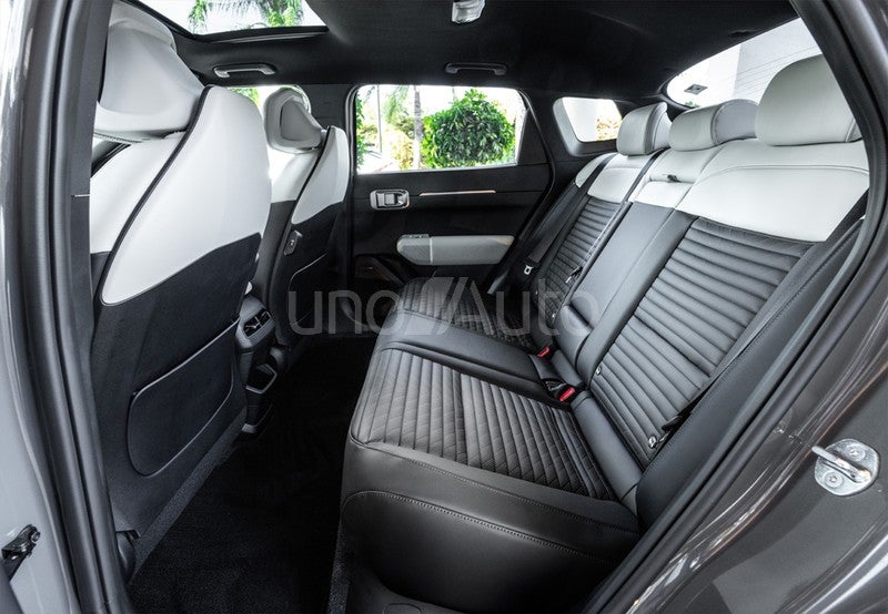 EV4 Fastback GT Line Long Range