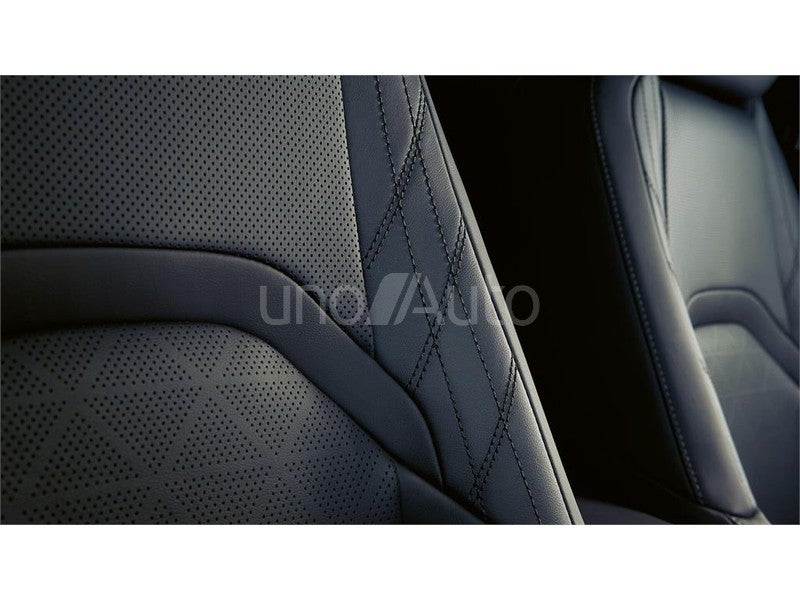 UX 300e Business City