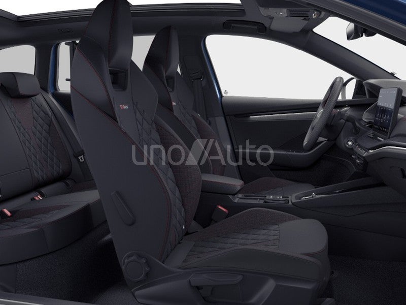 Octavia Combi 2.0 TSI RS DSG7 195kW