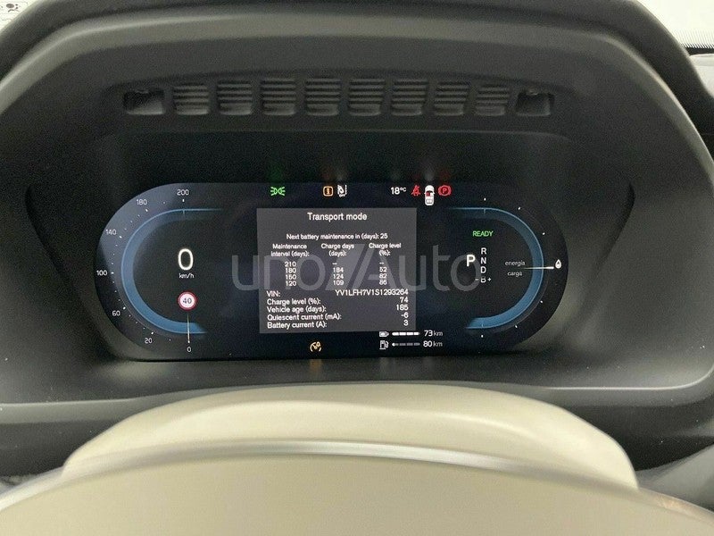2.0 T8 AWD Core Recharge Auto