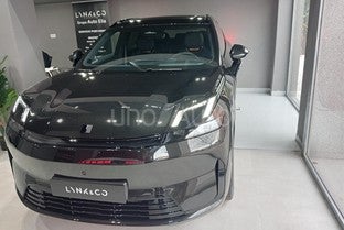 LYNK & CO 08 1.5 PHEV More