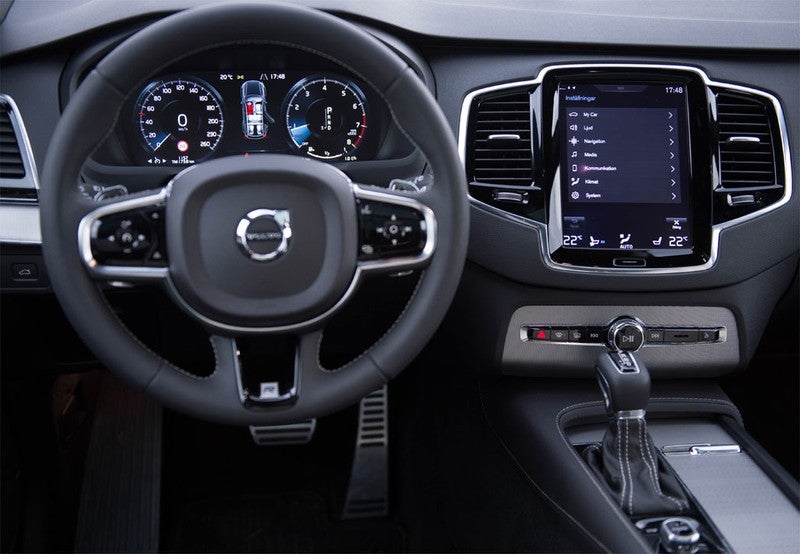 VOLVO XC90