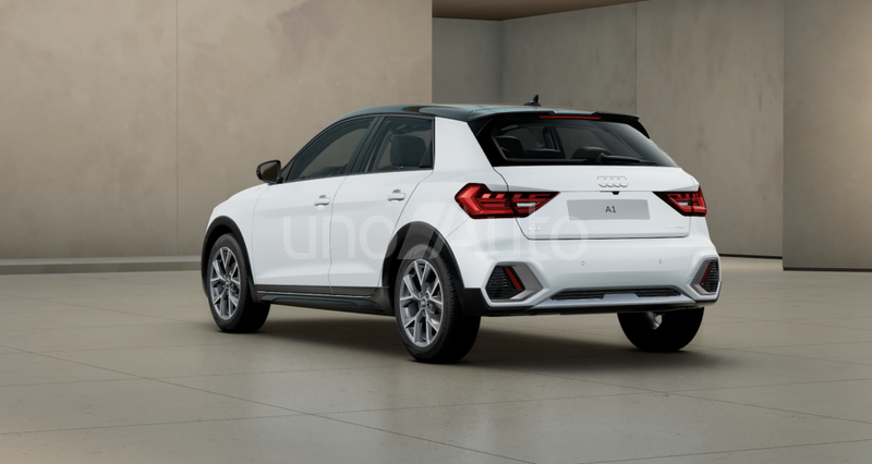 A1 Allstreet 35 TFSI Adrenalin S tronic